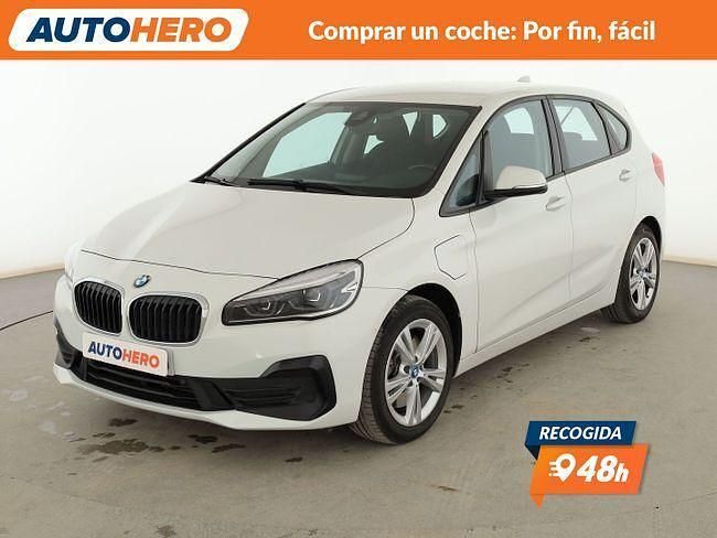Usado BMW 225 Active Tourer Sport Line 245 CV (180 kW) 2022 Blanco Monovolumen