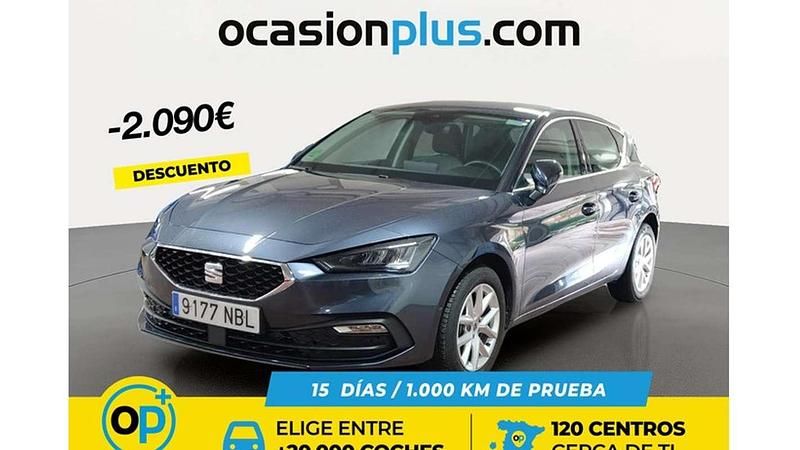 Usado Seat Leon Style 116 CV (85 kW) 2025 Gris Utilitario