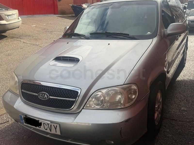 Usado Kia Carnival EX 144 CV (105 kW) 2004 Beige Monovolumen