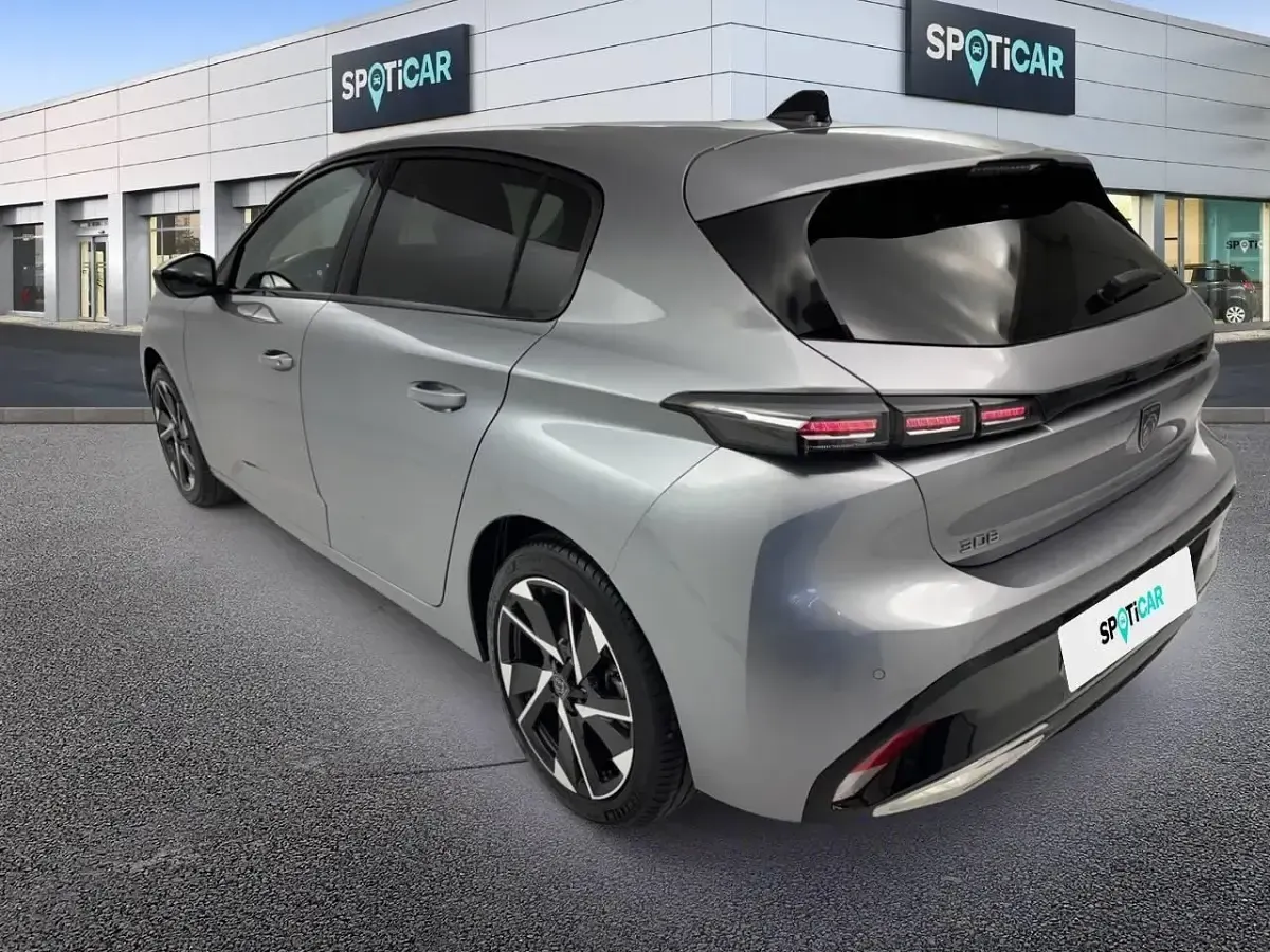 Usado Peugeot 308 Allure 130 CV (95 kW) 2024 Gris Berlina