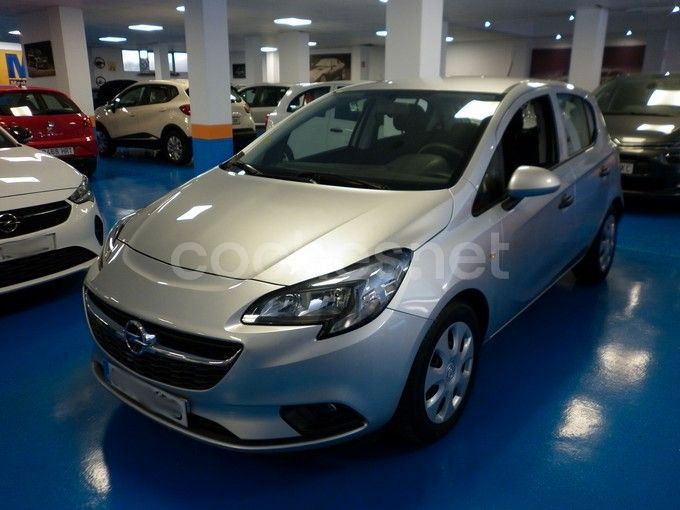 Gris Usado 2018 Opel Corsa Selective Utilitario | 9300 € (Precio justo) - Imagen 1/4