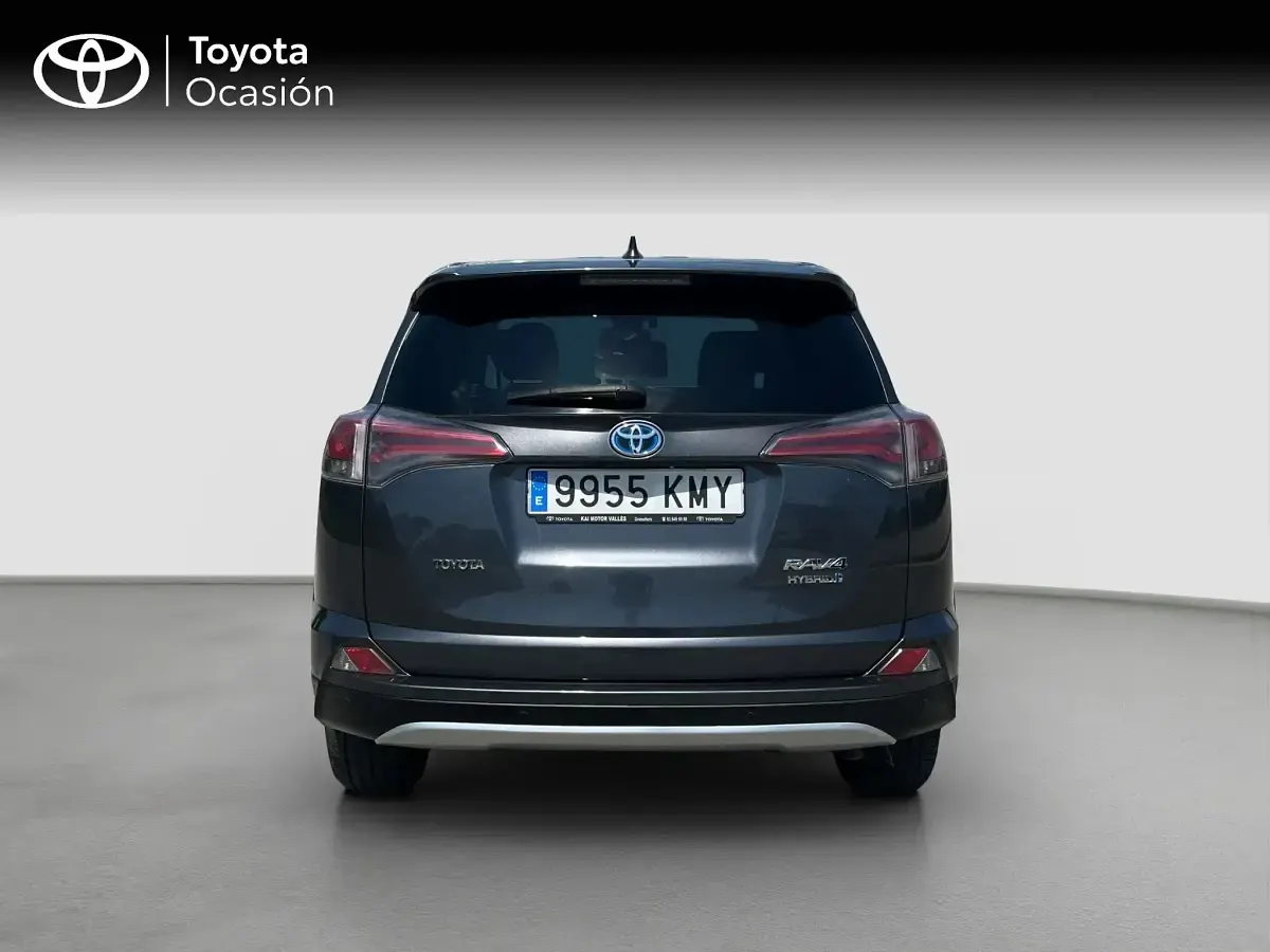 Usado Toyota RAV4 Hybrid 197 CV (144 kW) 2018 Gris SUV