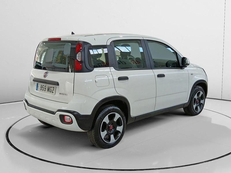 Usado Fiat Panda 69 CV (50 kW) 2023 Utilitario
