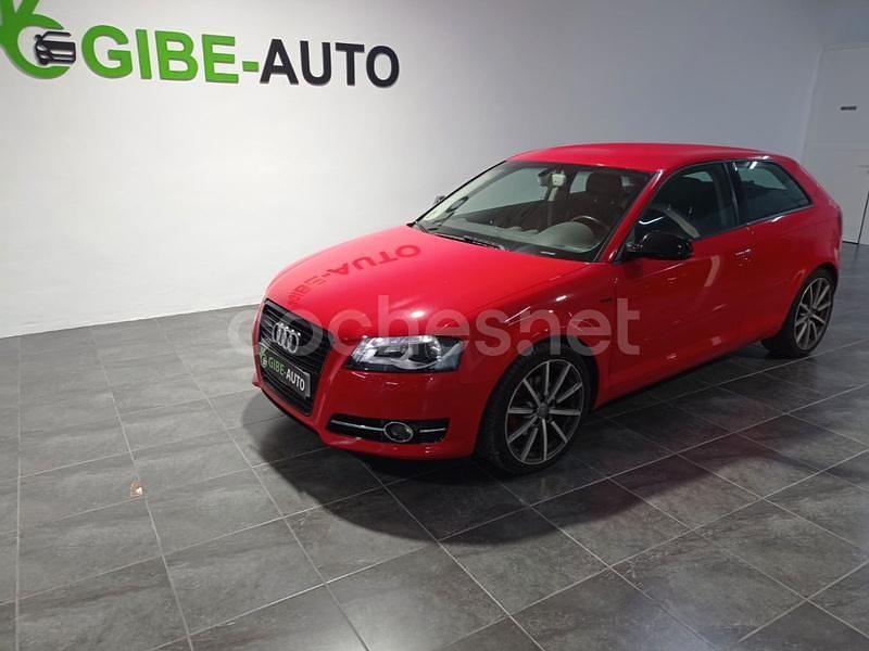 Usado Audi A3 Ambition 140 CV (102 kW) 2010 Rojo Berlina