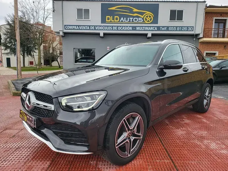Usado Mercedes GLC300de 333 CV (244 kW) 2022 Gris / plata SUV
