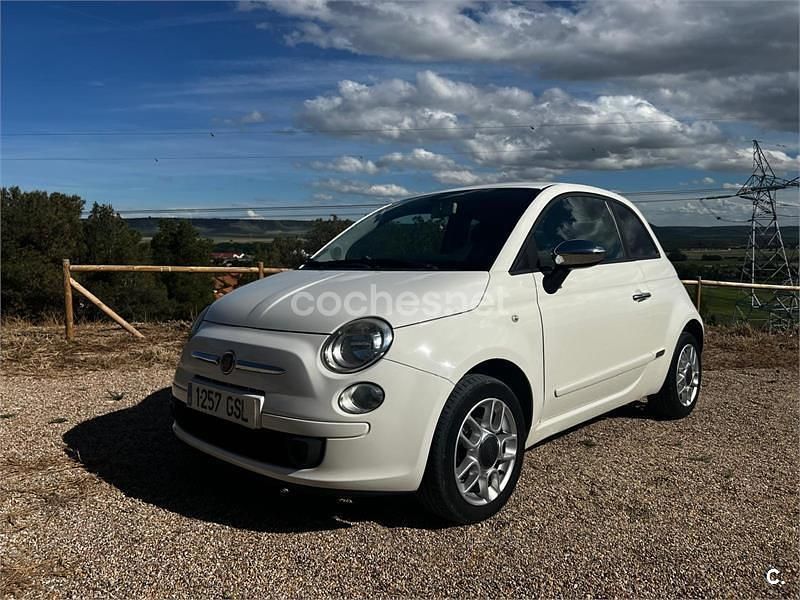 Blanco Usado 2009 Fiat 500 Lounge Berlina | 5990 € (Un poco caro) - Imagen 1/4