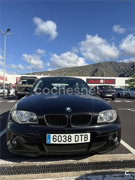 Negro Usado 2005 BMW 118 Utilitario | 5700 € (Precio justo) - Imagen 1/4