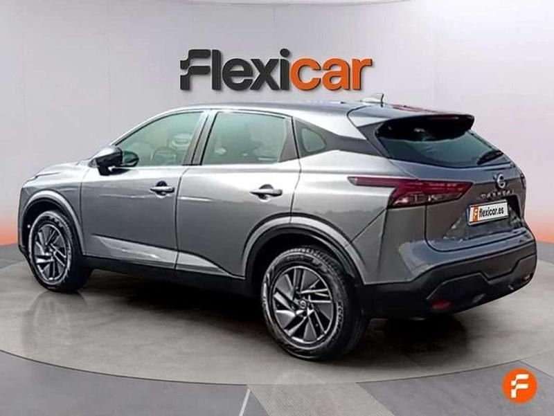 Usado Nissan Qashqai Acenta 158 CV (116 kW) 2021 Gris SUV