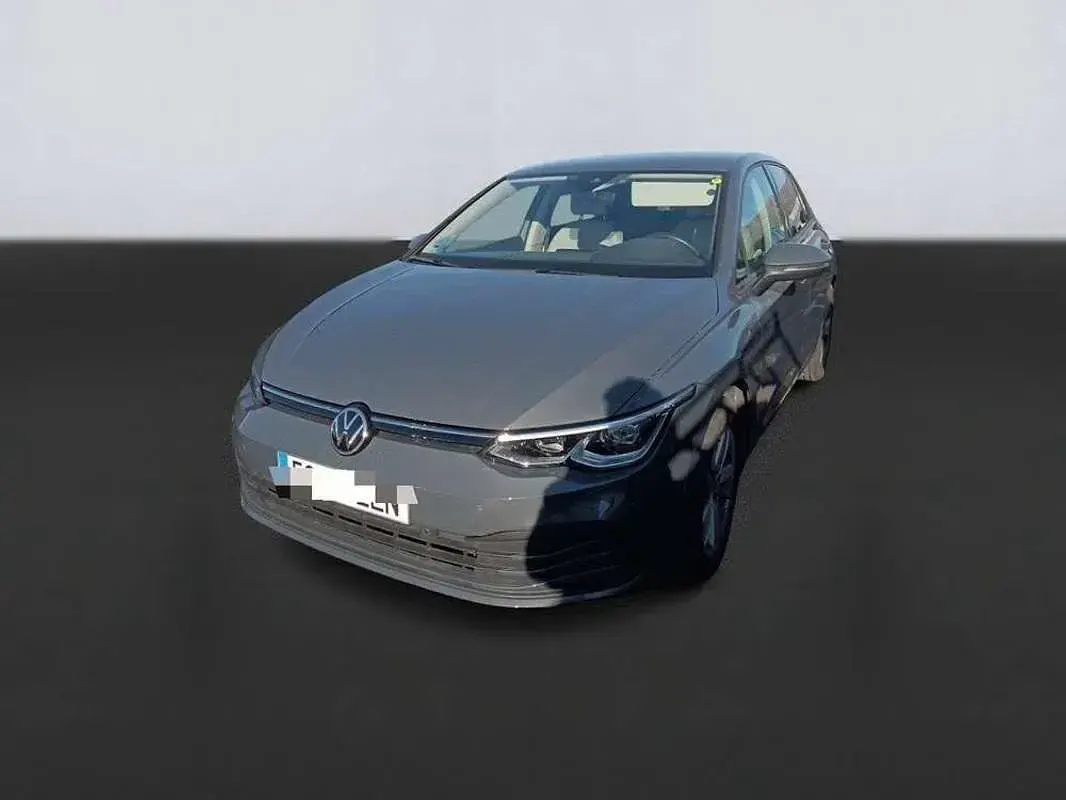 Usado VW Golf VIII Life 116 CV (85 kW) 2020 Gris Utilitario