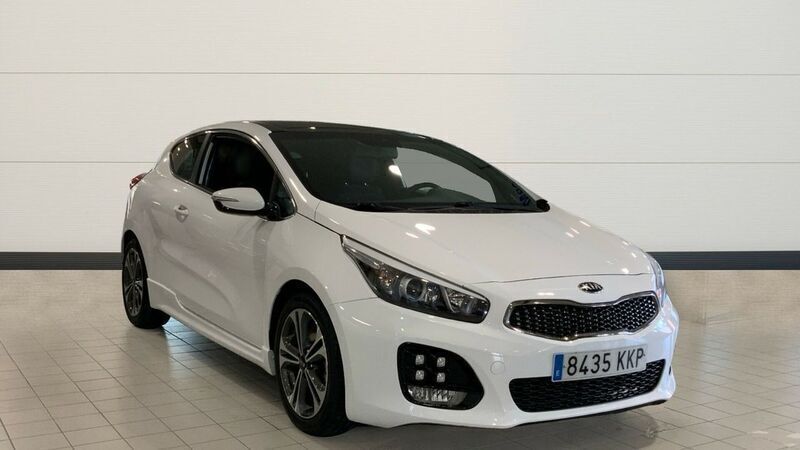 Blanco Usado 2018 Kia ProCeed GT-Line Utilitario | 15.500 € - Imagen 1/4