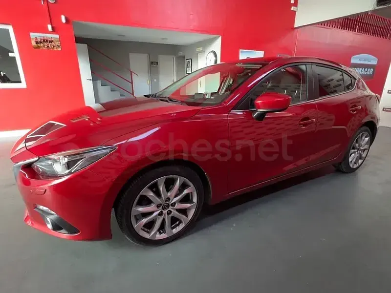 Usado Mazda 3 Luxury 150 CV (110 kW) 2016 Rojo Berlina