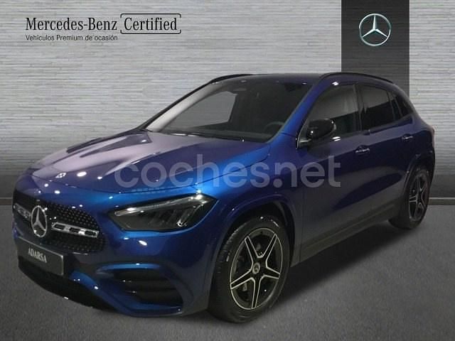 Usado Mercedes GLA200 AMG line 150 CV (110 kW) 2025 Azul espectra SUV