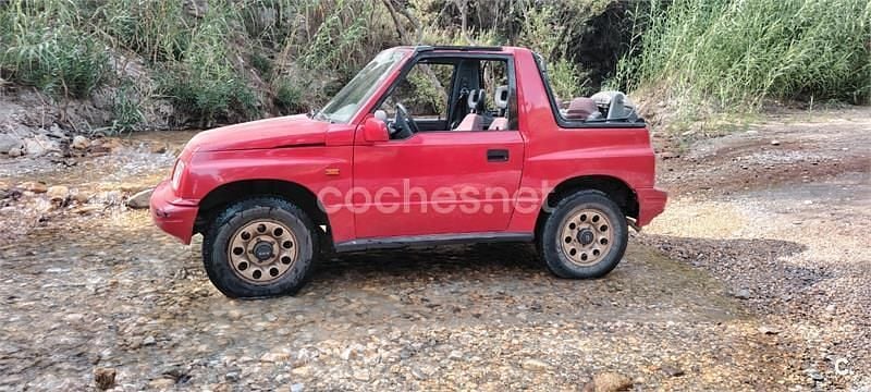 Rojo Usado 1996 Suzuki Vitara SUV | 4300 € (Buen precio) - Imagen 1/4