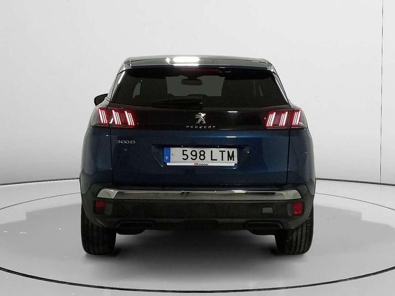 Usado Peugeot 3008 Allure 132 CV (97 kW) 2021 Azul SUV
