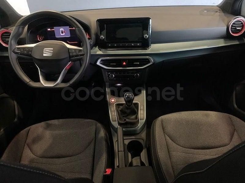 Usado Seat Arona Xperience 115 CV (84 kW) 2025 Blanco SUV