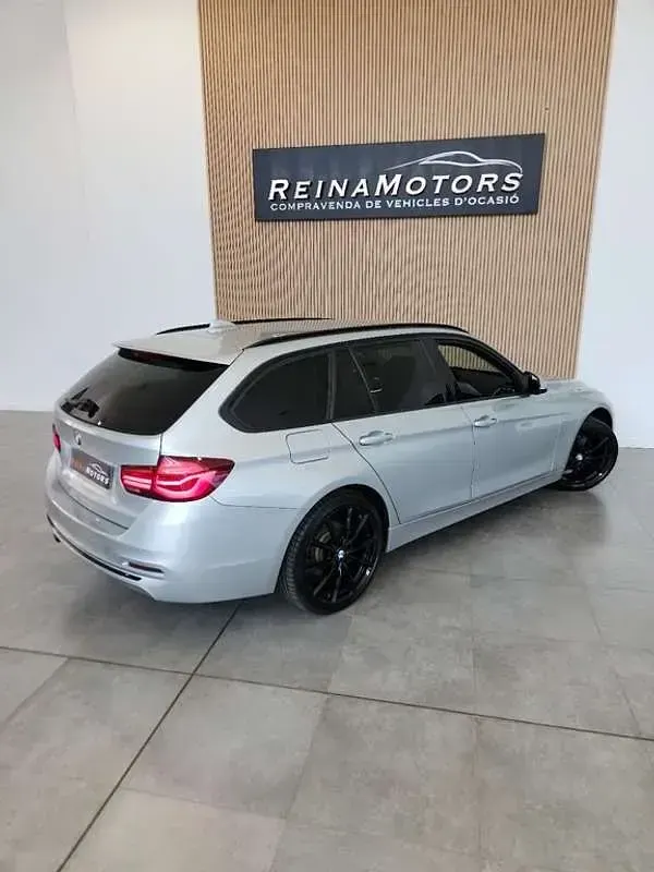 Usado BMW 320 Comfort Edition 190 CV (139 kW) 2018 Gris Familiar