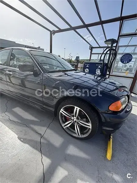 Usado BMW 320 136 CV (100 kW) 2001 Azul Berlina