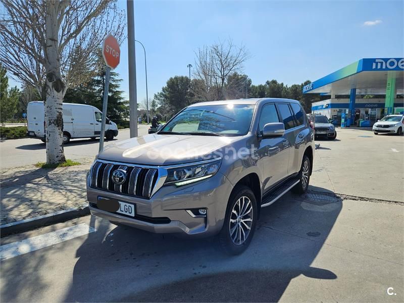 Gris / plata Usado 2020 Toyota Land Cruiser SUV | 55.000 € - Imagen 1/4