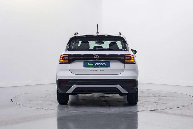 Usado VW T-Cross Advance 110 CV (80 kW) 2022 Blanco SUV