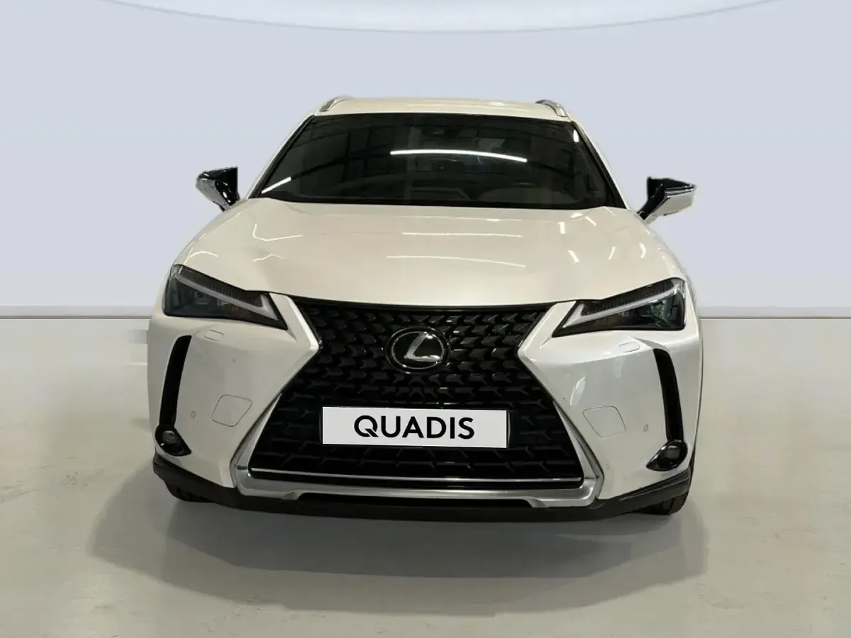 Usado Lexus UX 250h Business Edition 184 CV (135 kW) 2023 Blanco SUV