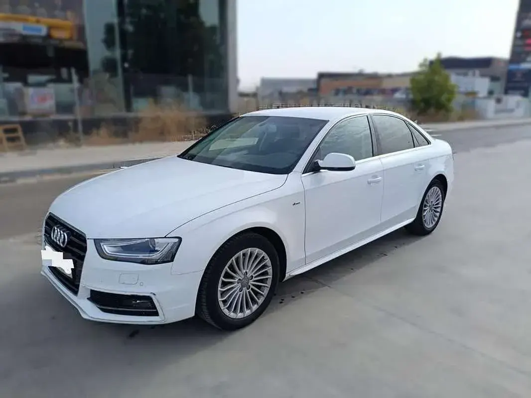 Usado Audi A4 S-Line 150 CV (110 kW) 2014 Blanco Berlina