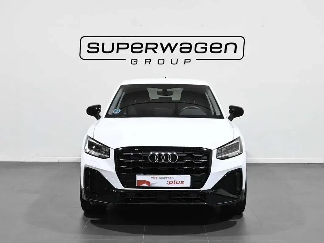 Usado Audi Q2 150 CV (110 kW) 2021 Blanco SUV