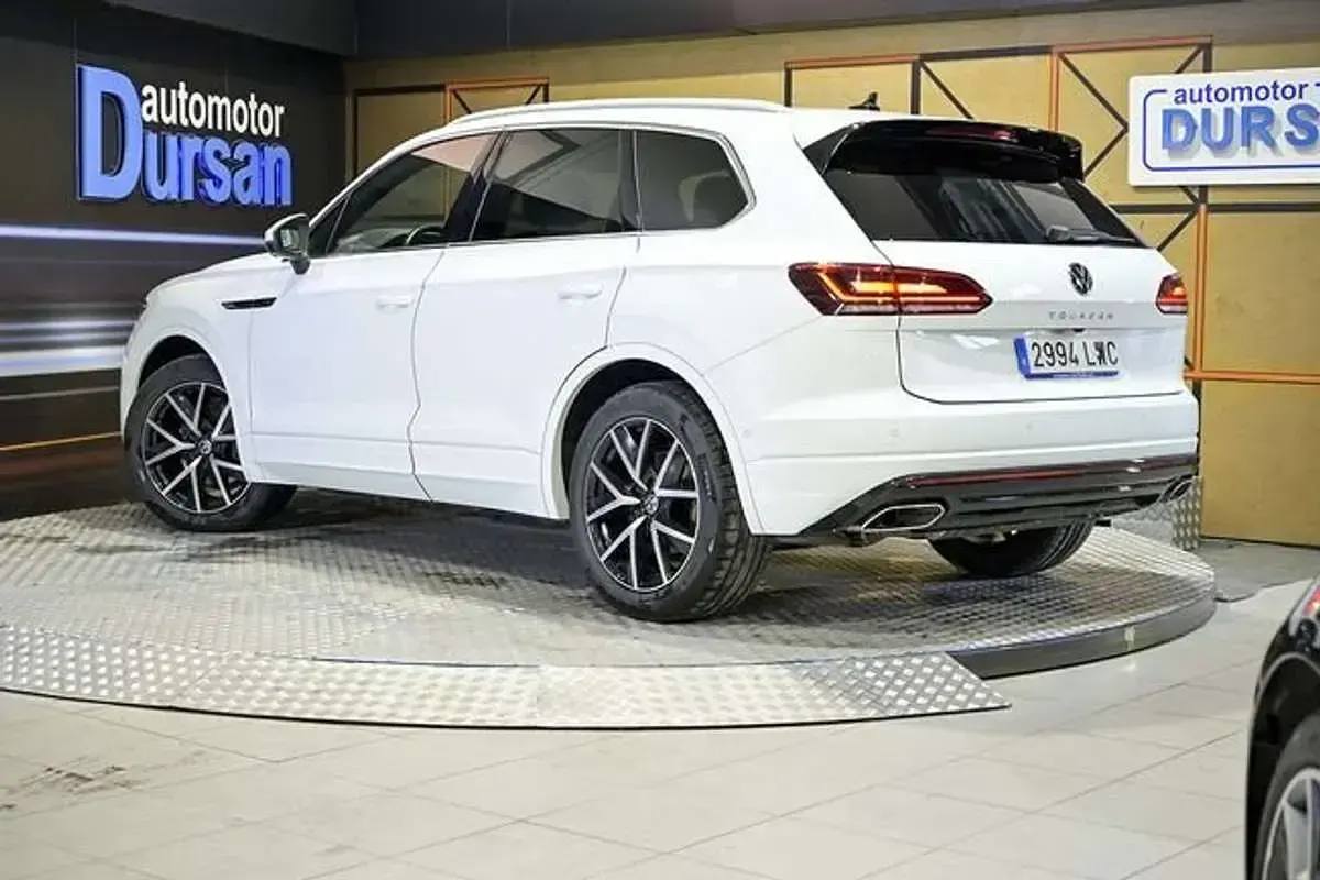 Usado VW Touareg 290 CV (213 kW) 2022 Blanco SUV