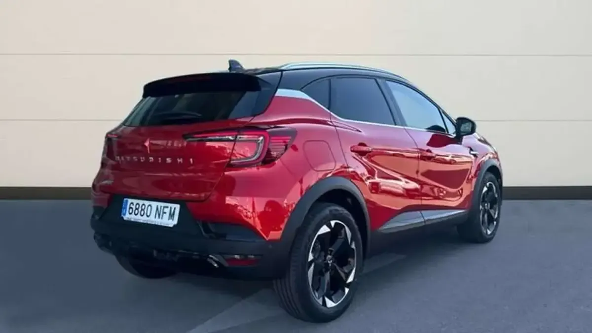 Usado Mitsubishi ASX 158 CV (116 kW) 2025 Negro SUV