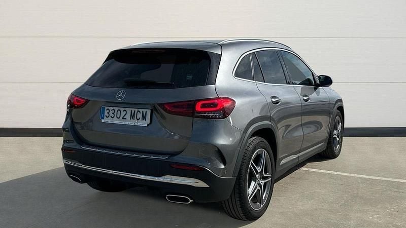 Usado Mercedes GLA200 150 CV (110 kW) 2022 Gris SUV