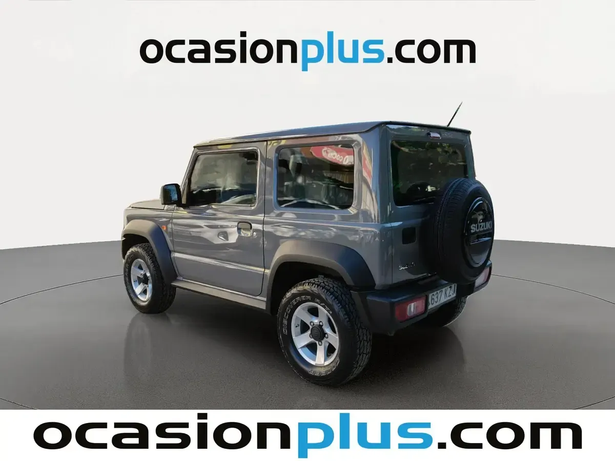 Usado Suzuki Jimny 102 CV (75 kW) 2019 Gris SUV