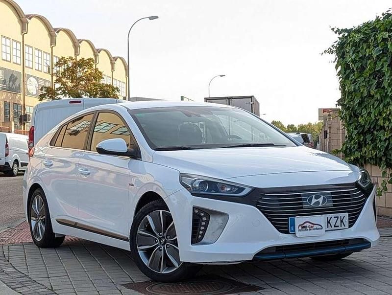 Blanco Usado 2019 Hyundai Ioniq Eco Berlina | 16.450 € (Un poco caro) - Imagen 1/4