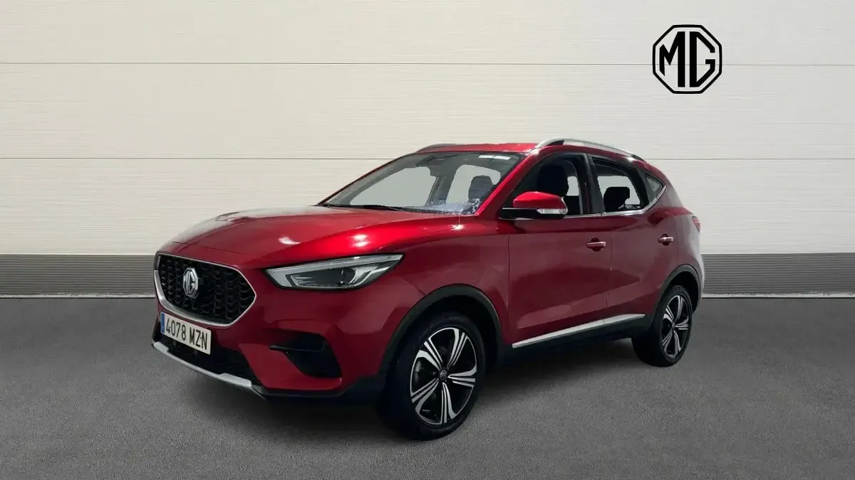 Usado MG ZS Comfort 106 CV (77 kW) 2025 Rojo SUV