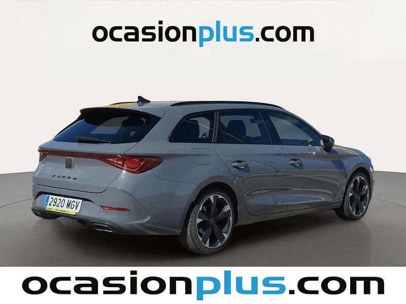 Usado Cupra Leon 150 CV (110 kW) 2023 Gris Familiar