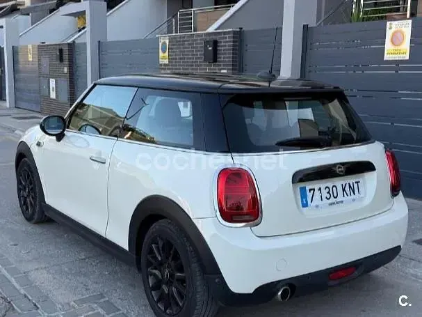 Usado Mini Cooper 136 CV (100 kW) 2018 Blanco Utilitario