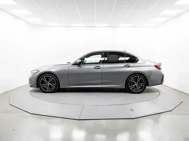 Usado BMW 320 Shadowline 190 CV (139 kW) 2025 Gris Berlina