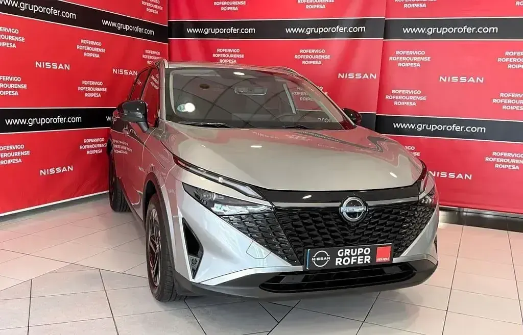 Usado Nissan Qashqai N-Connecta 140 CV (102 kW) 2025 Gris SUV