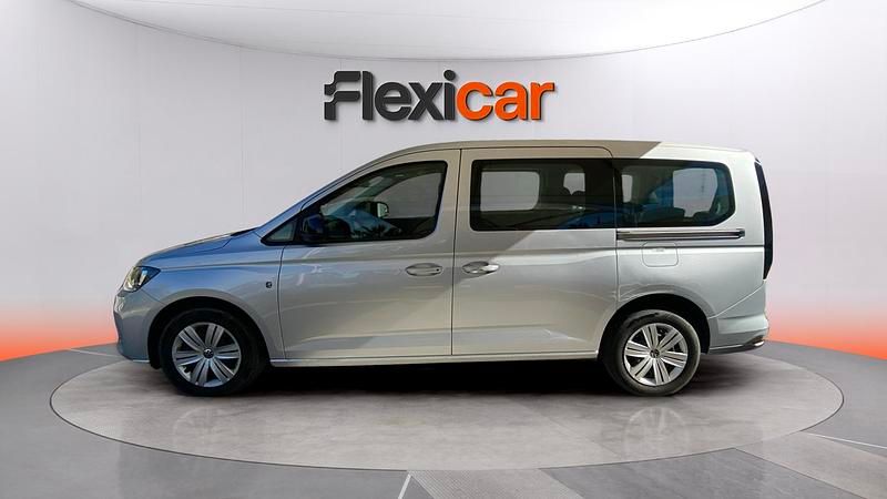 Usado VW Caddy Maxi 122 CV (89 kW) 2024 Gris Monovolumen