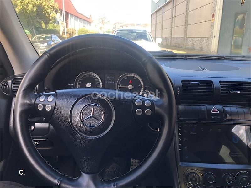 Negro Usado 2008 Mercedes C220 Berlina | 4000 € (Super precio) - Imagen 1/4