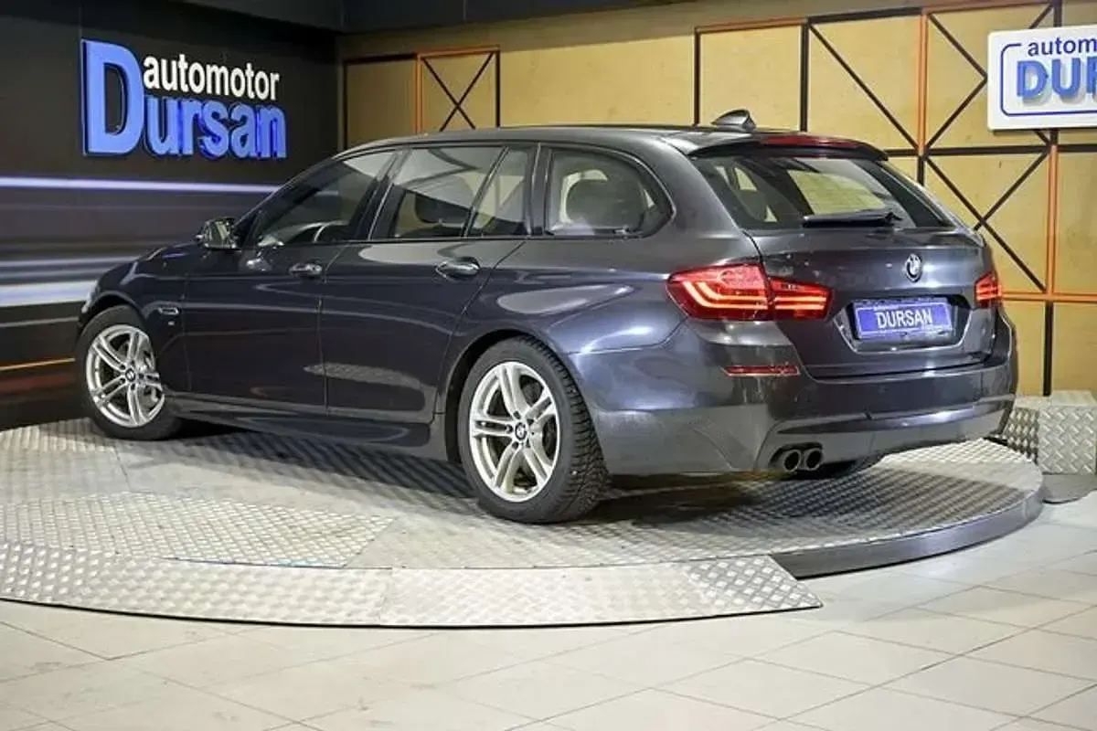 Usado BMW 530 Comfort Edition 258 CV (189 kW) 2014 Gris Familiar