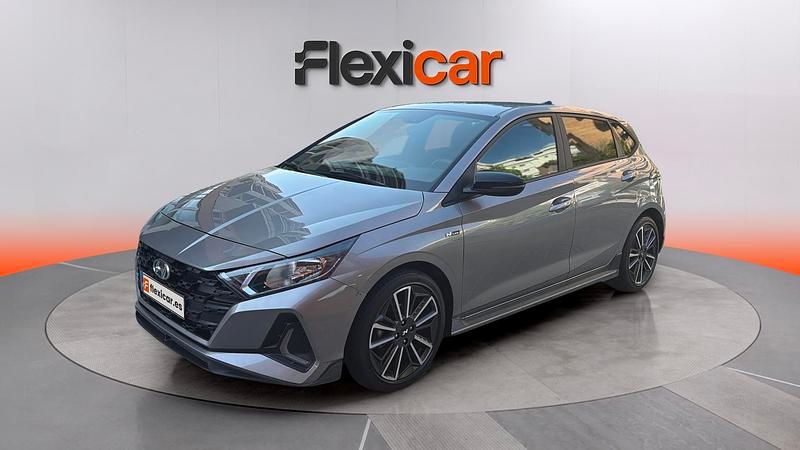 Usado Hyundai i20 N Line 84 CV (61 kW) 2022 Gris Utilitario