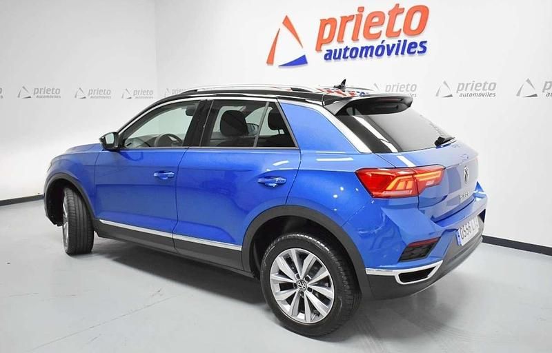 Usado VW T-Roc Advance 116 CV (85 kW) 2021 Azul SUV
