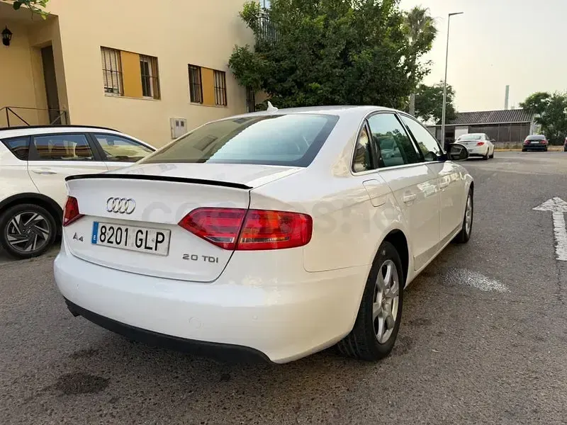Usado Audi A4 140 CV (102 kW) 2008 Blanco Berlina