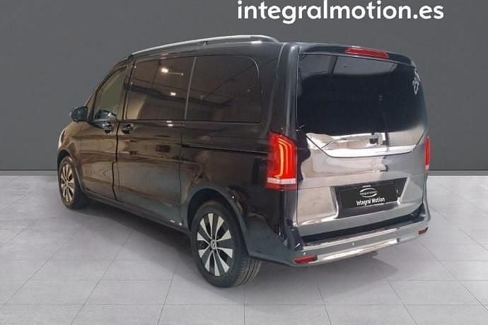 Usado Mercedes V300 239 CV (175 kW) 2022 Monovolumen