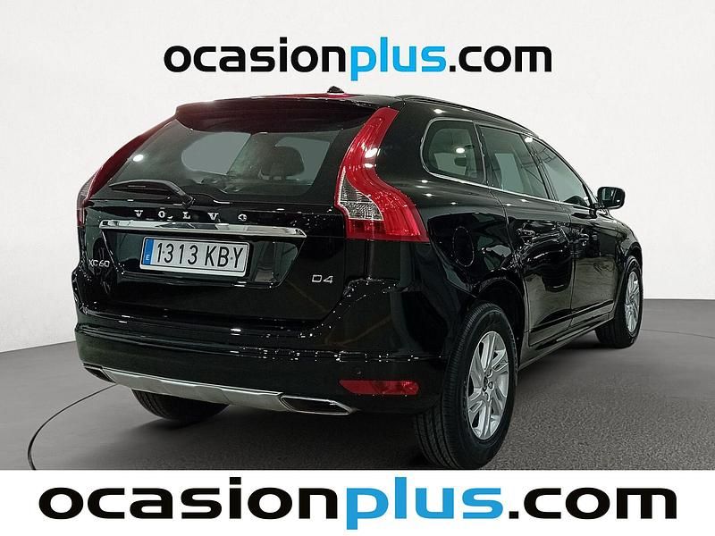 Usado Volvo XC60 Momentum 190 CV (139 kW) 2017 Negro SUV