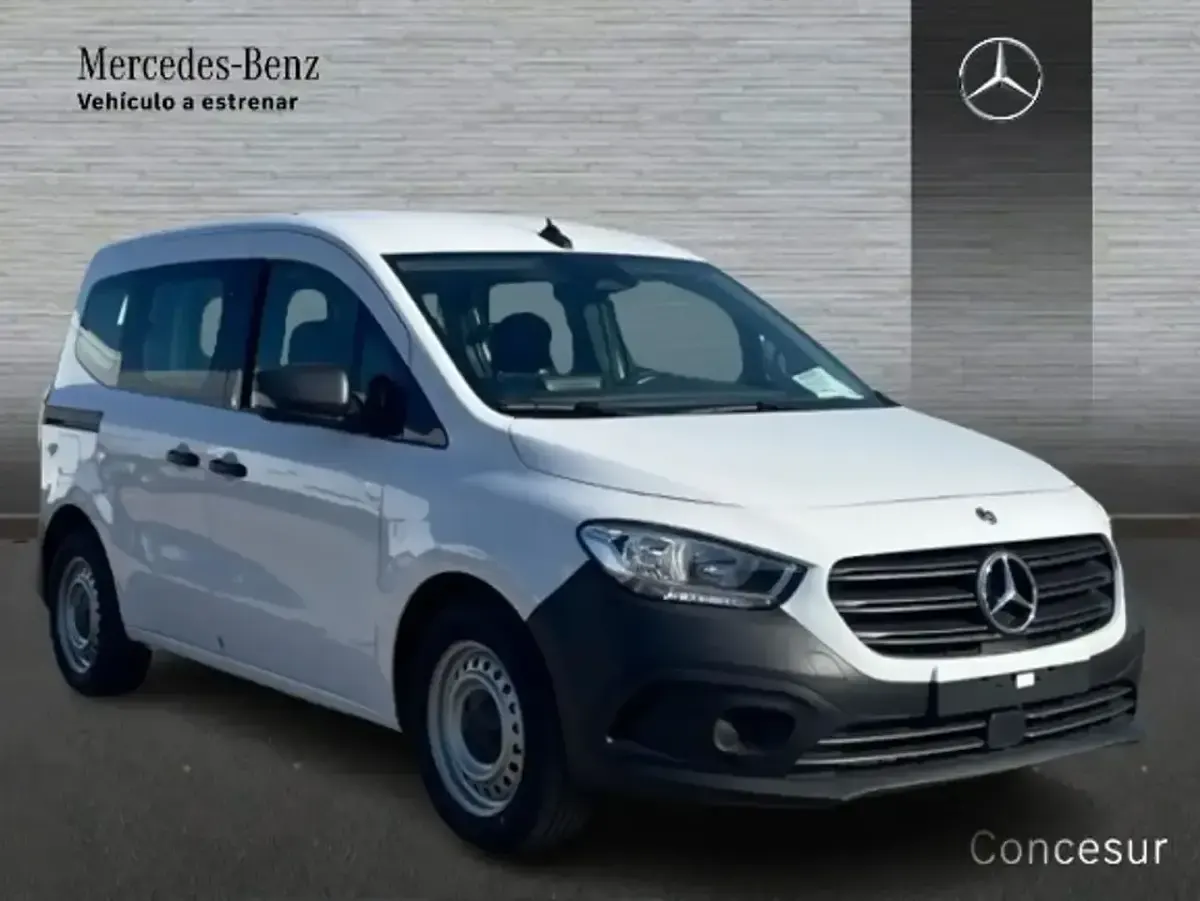 Nuevo Mercedes Citan 110 95 CV (69 kW) 2026 Blanco Monovolumen