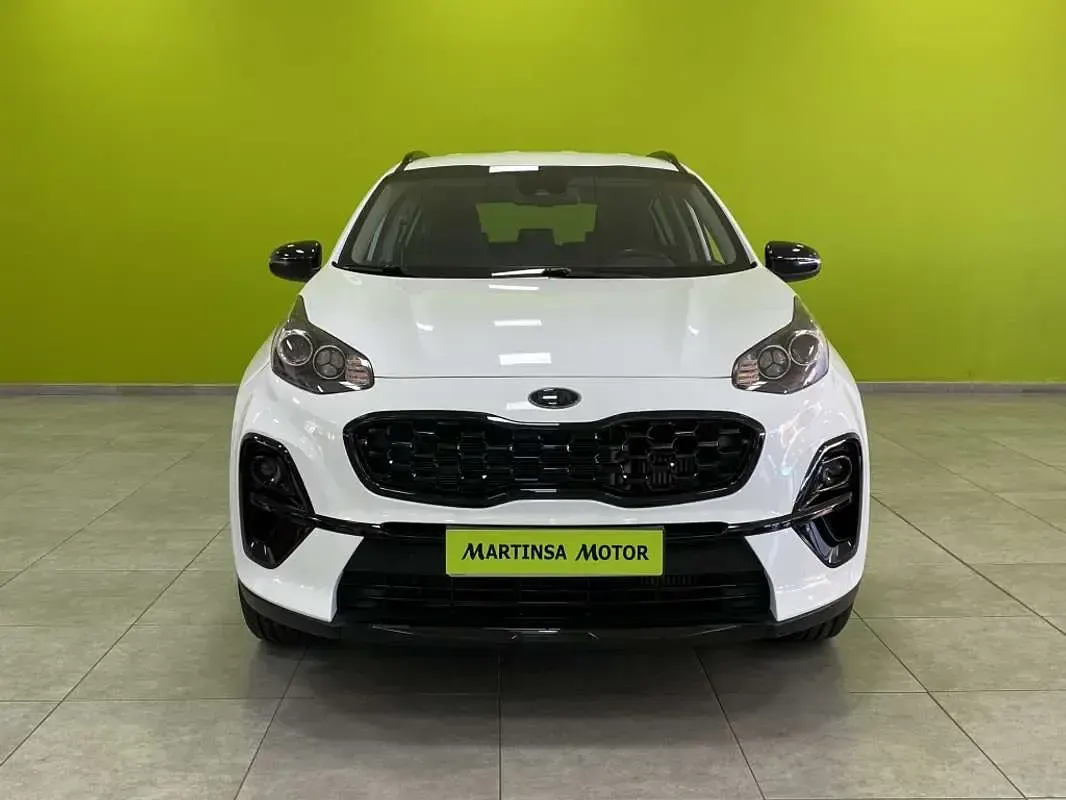 Usado Kia Sportage 136 CV (100 kW) 2021 Blanco SUV