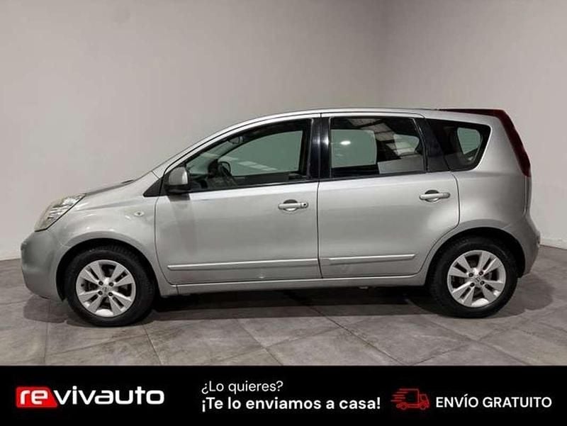 Begagnad Nissan Note Acenta 88 HK (64 kW) 2011 Grå Halvkombi