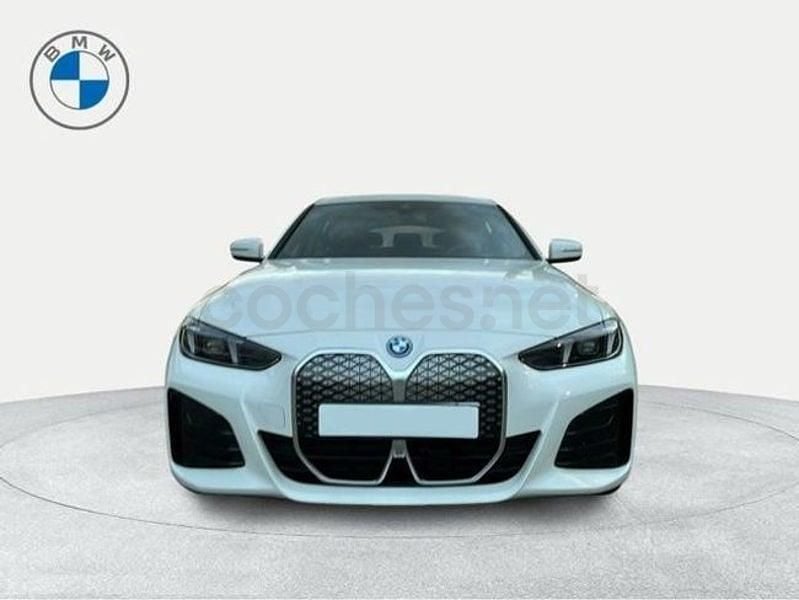 Usado BMW i4 Comfort Edition 210 kW (286 CV) 2025 Blanco Berlina