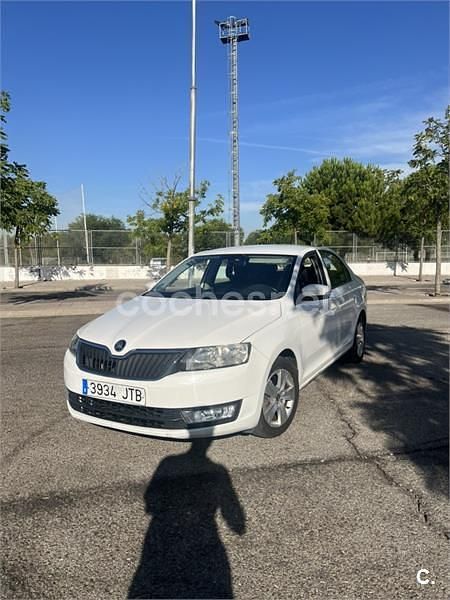 Blanco Usado 2016 Skoda Rapid Style Berlina | 4999 € (Super precio) - Imagen 1/4
