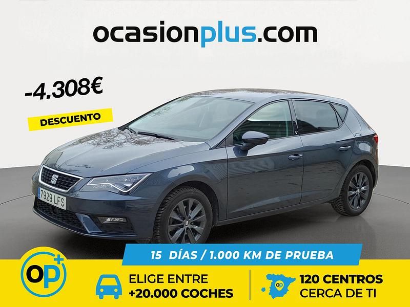 Usado Seat Leon Style 115 CV (84 kW) 2020 Gris